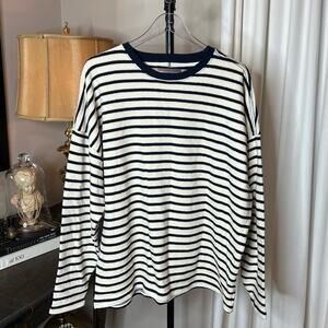 Men's Neuw Sample Long Sleeve Striped  LS Crew Tee Navy & Cream Size Medium